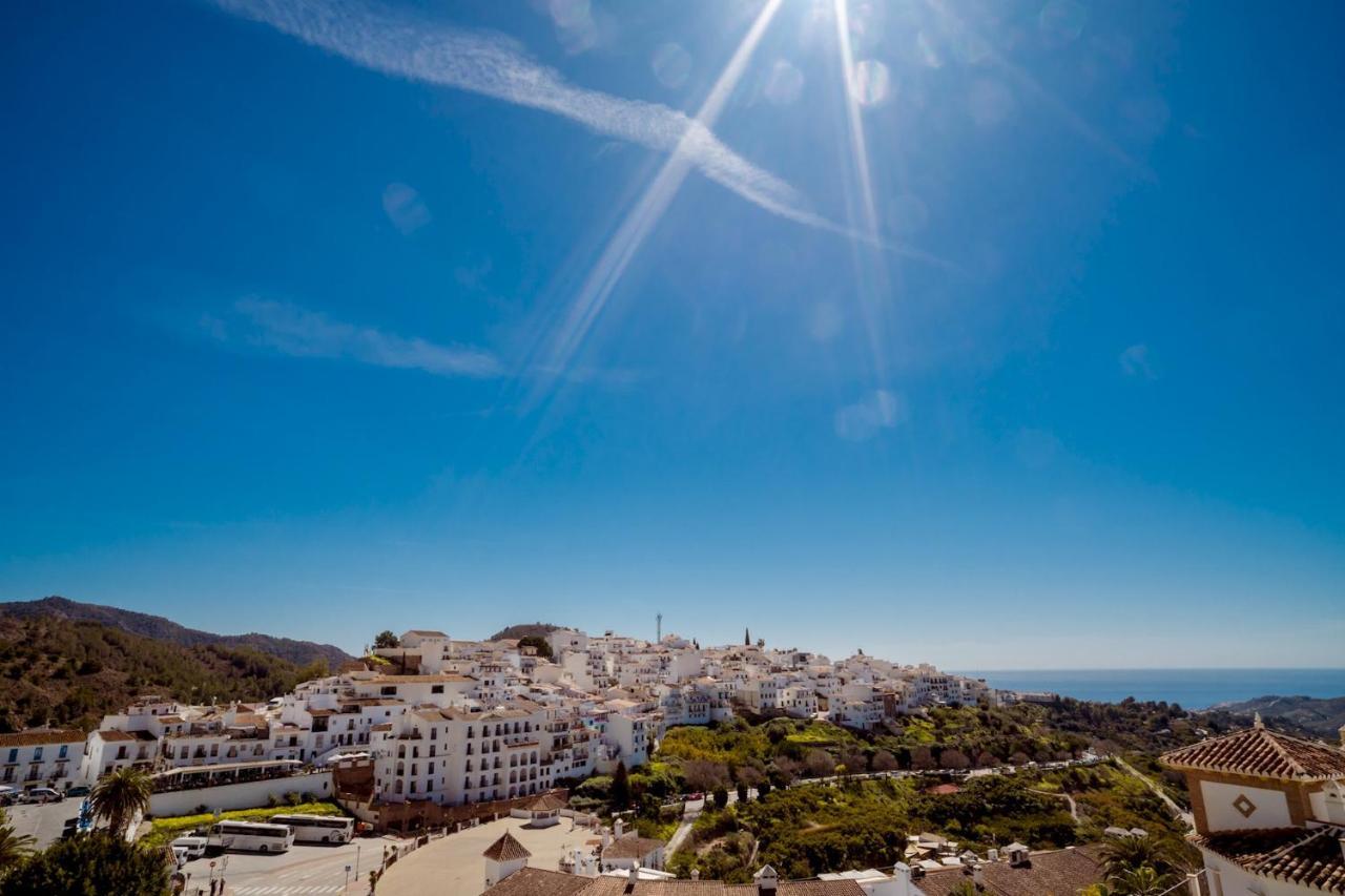 Apartamento Essence By Solset Frigiliana Exterior photo